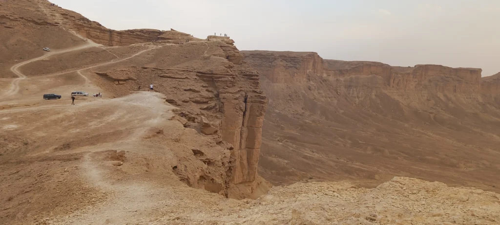 Panoramic view of The edge of the world, Riyadh.webp